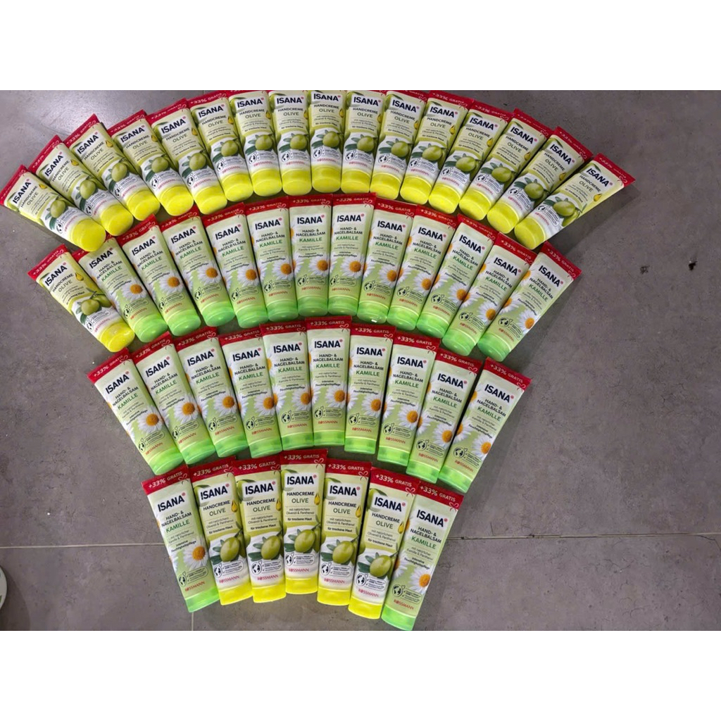 Kem dưỡng da tay Isana Kamille và Olive - bản 133ml - hàng mới về