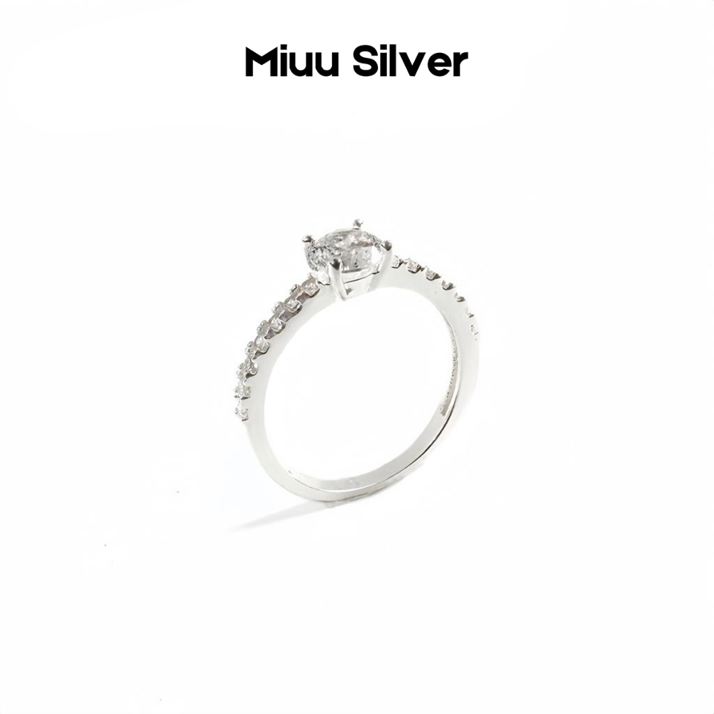 Nhẫn bạc nữ Miuu Silver đính đá 4 trấu viền đá vuông