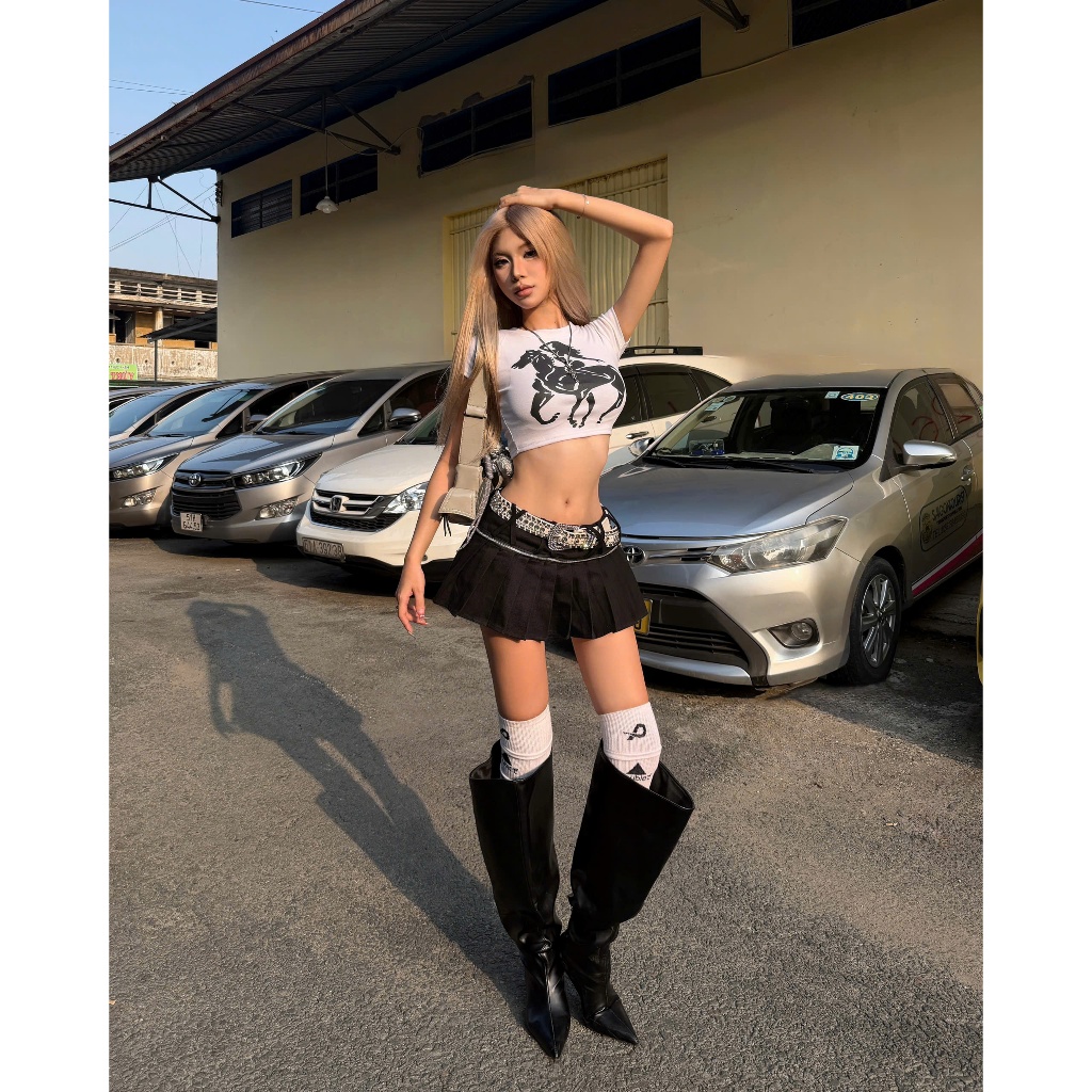 Chân váy kaki xếp ly mặc được hai kiểu KEIIBY - 𝐊𝐈𝐋𝐋 𝐒𝐘𝐒𝐓𝐄𝐌 | BigBuy360 - bigbuy360.vn