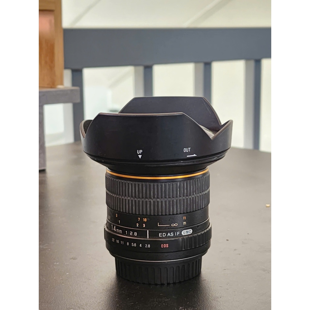 lens Samyang 14mm f/2.8 ED AS IF UMC