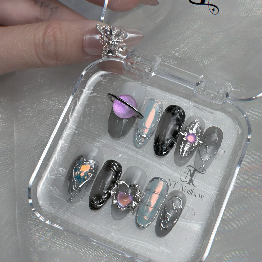 Các mẫu nailbox korea,y2k,uk…( hình thật shop chụp ) (lưu ảnh gửi shop báo giá)