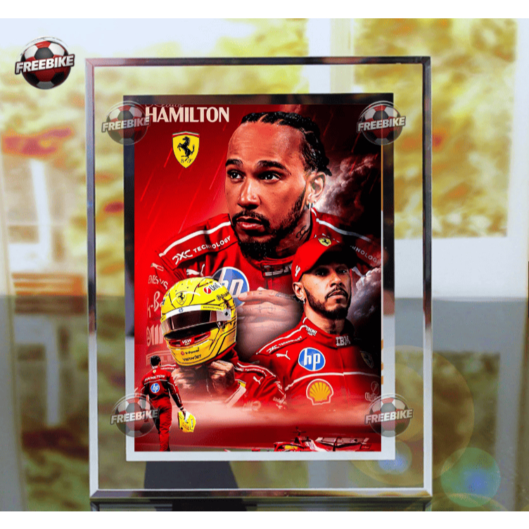 KHUNG POSTER LEWIS HAMILTON BẰNG KÍNH PHA LÊ CAO CẤP MẪU 3