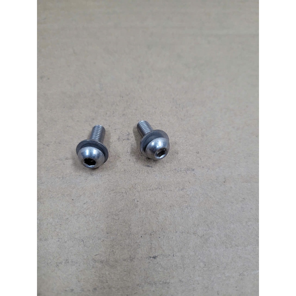 2 con ốc lục giác 6 li gắn ốp bô che pô SH