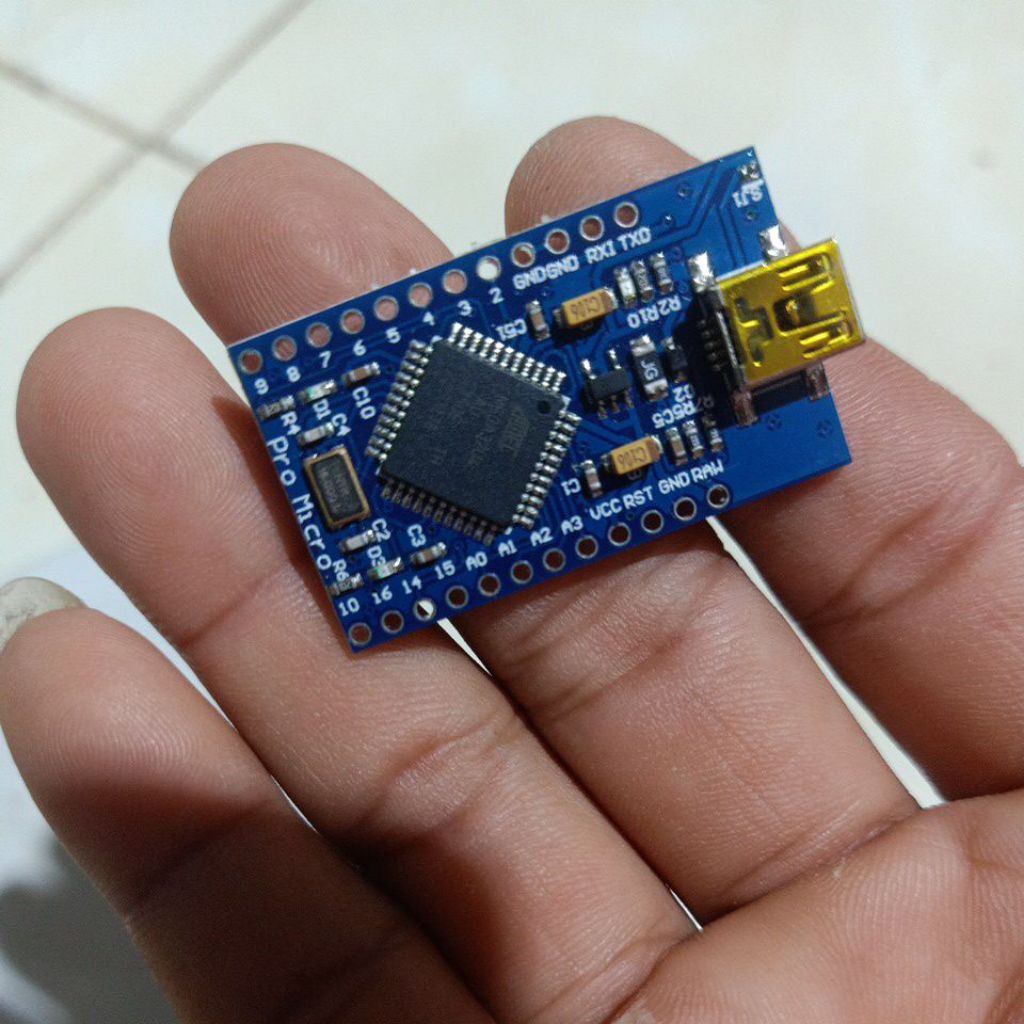 arduino pro micro chíp atmega32u4