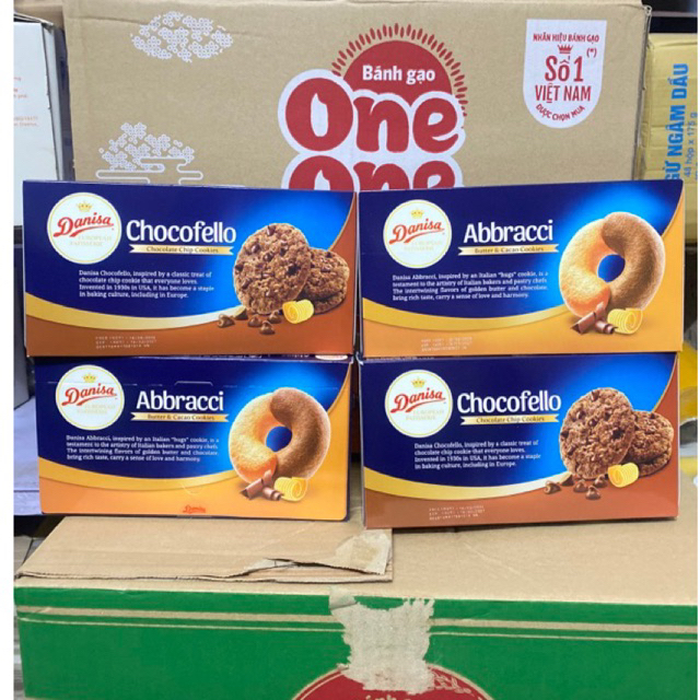 Bánh Quy Danisa Chocofello / Abbraccia Hộp Giấy 150g(12gói)