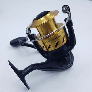 Máy câu Daiwa Strikeforce 4000-B SD
