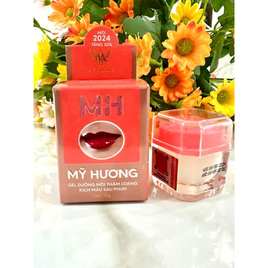 Dưỡng môi sau phun xăm -Mỹ Hương