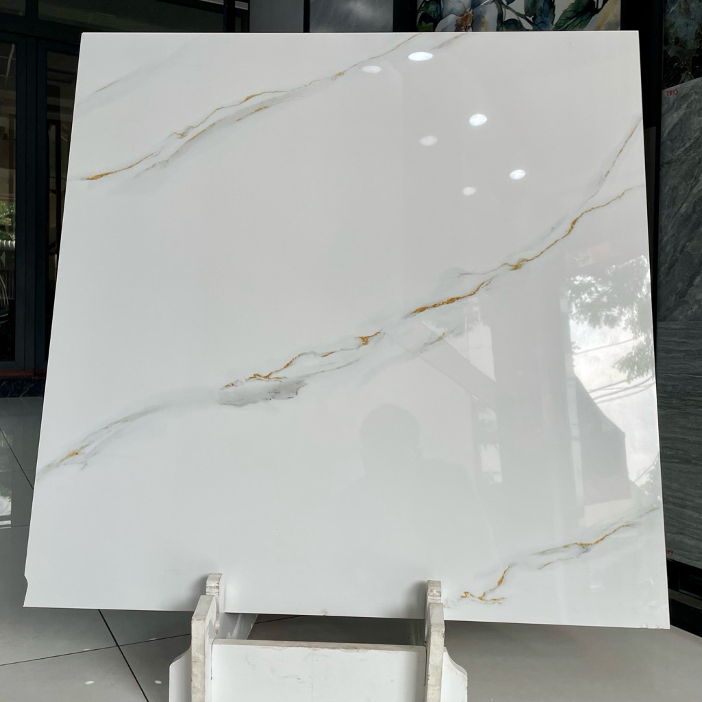 Gạch 80x80 trắng vân mây điểm vàng