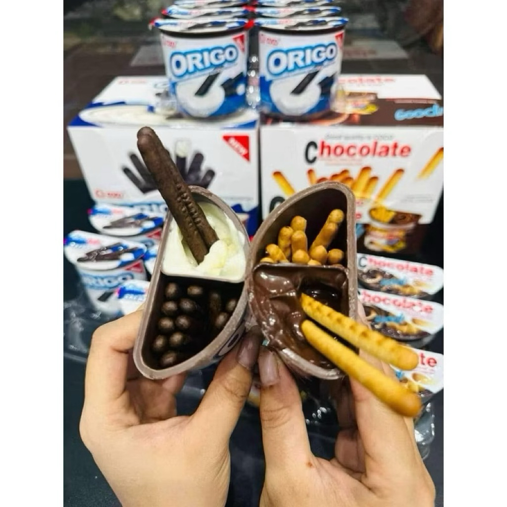 Bánh Que Chấm Hongya Sốt Vị Socola, Sữa, Dâu Giòn Thơm Ngon