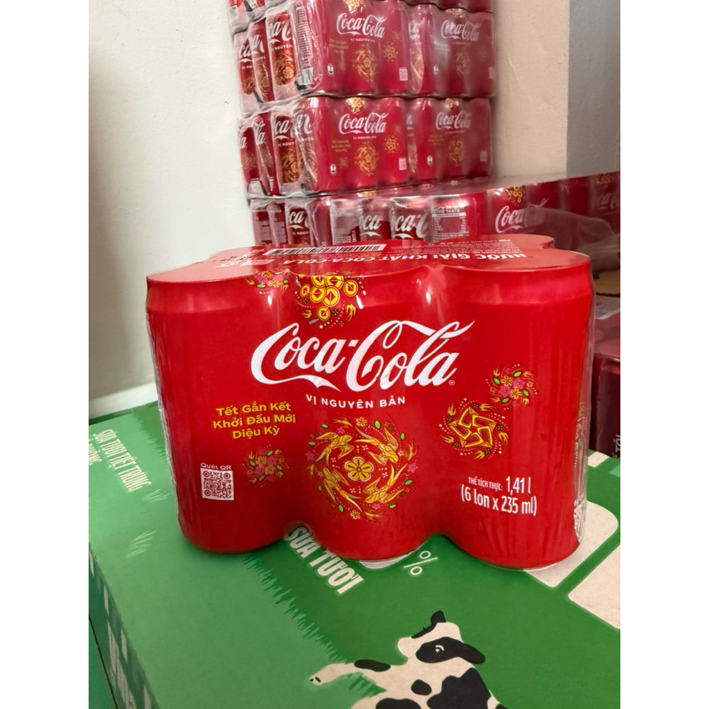 Lốc 6 Lon Coca-Cola 235ml
