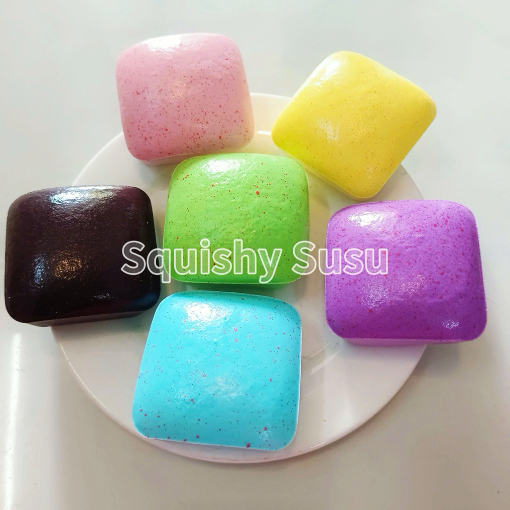 Đồ Chơi Squishy Màn Thầu Mềm Chậm Tăng