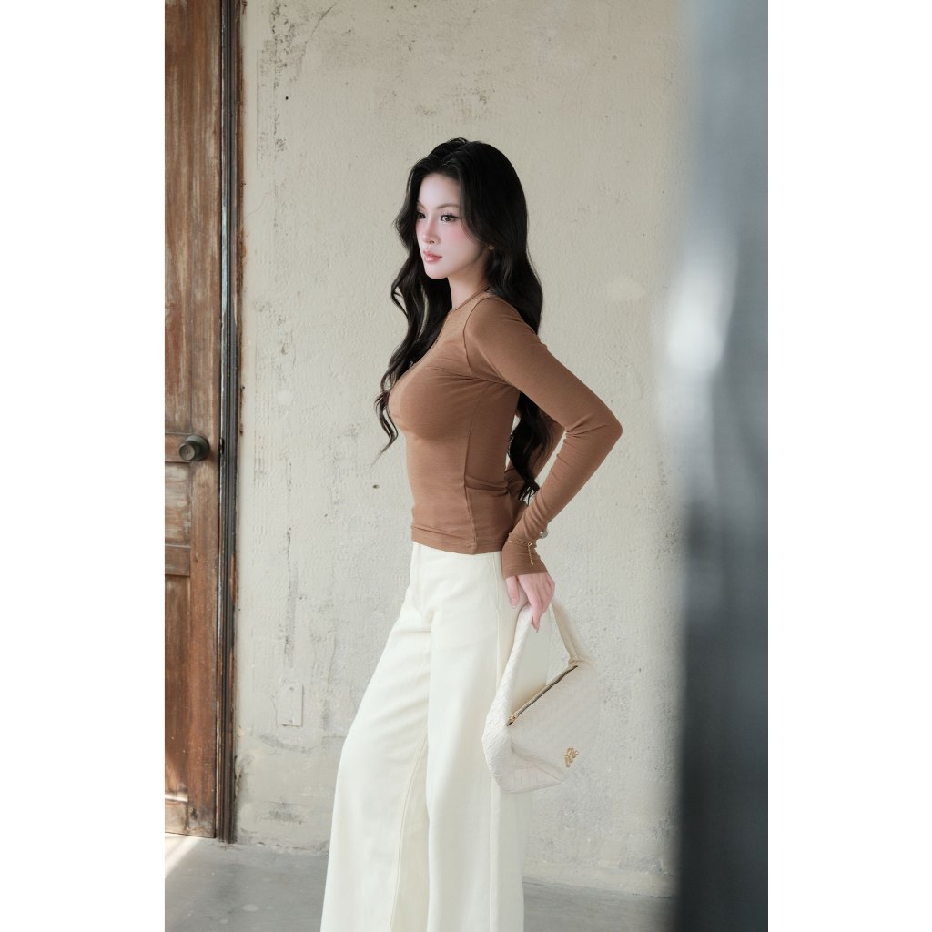 Áo thun nữ dài tay cổ tròn GILLEE chất thun giấy co giãn thoải mái vận động, ôm body tôn dáng FAT096 | BigBuy360 - bigbuy360.vn