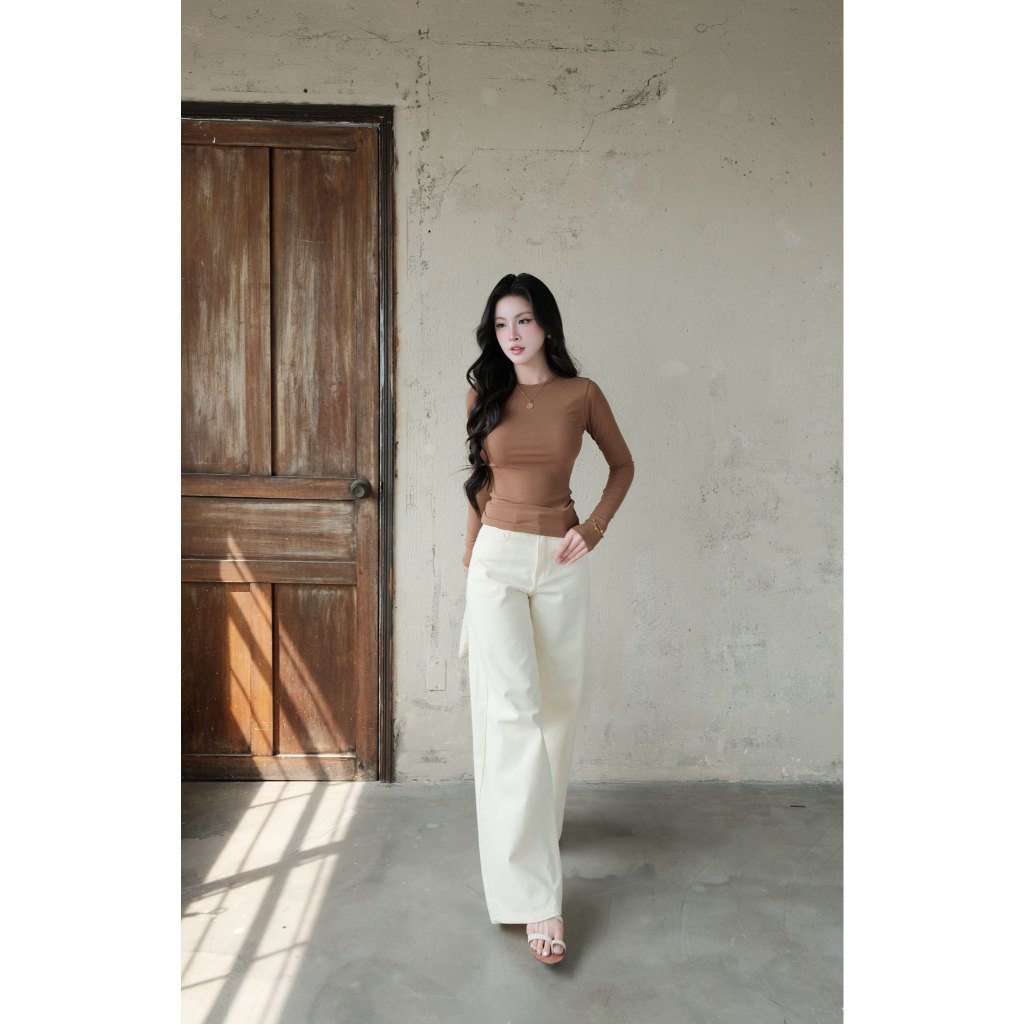 Áo thun nữ dài tay cổ tròn GILLEE chất thun giấy co giãn thoải mái vận động, ôm body tôn dáng FAT096 | BigBuy360 - bigbuy360.vn