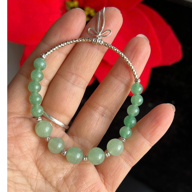 Chuỗi vòng tay thạch.anh dâu xanh nhỏ 6 li phối to 8 li, bi 2.6 li thanh 23.8 li nơ 19.5 li đều bạc 