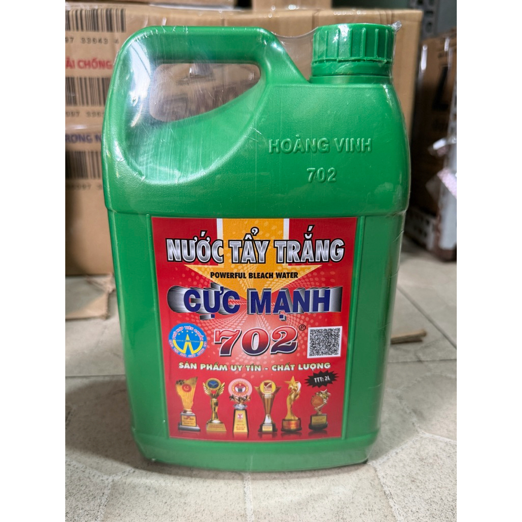 Nước Tẩy Trắng Cực Mạnh 702