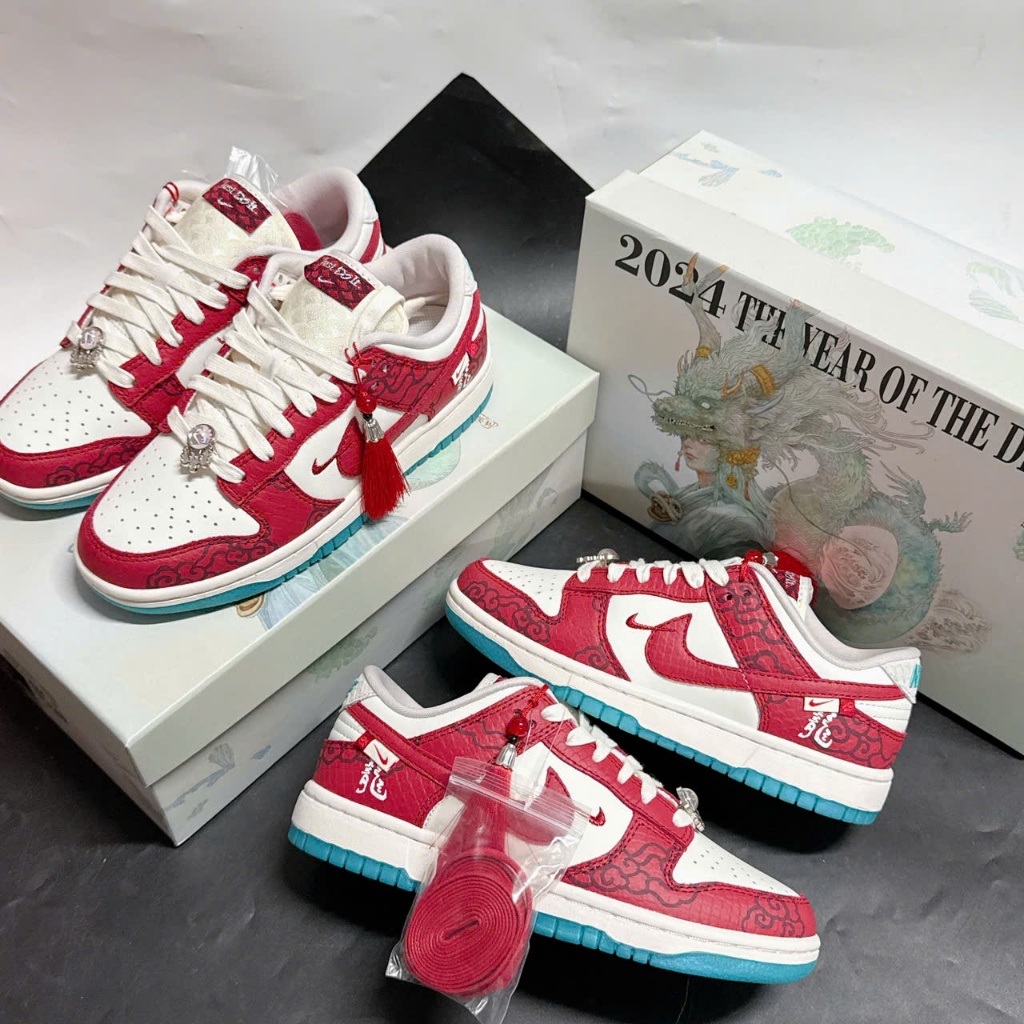 Giày Thể Thao Sneaker Nike SB Dunk Low "Year of the Dragon" Rồng Đỏ Mới Nhất 2026 Bản Best Quality