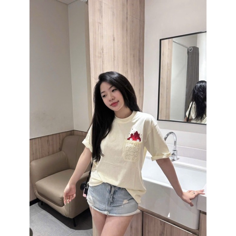 [New] Áo Thun Thêu Logo LOWE NGỌN LỬA Mix Túi Chất Cotton Form Rộng Thời Trang Nữ Nam 2026 | BigBuy360 - bigbuy360.vn