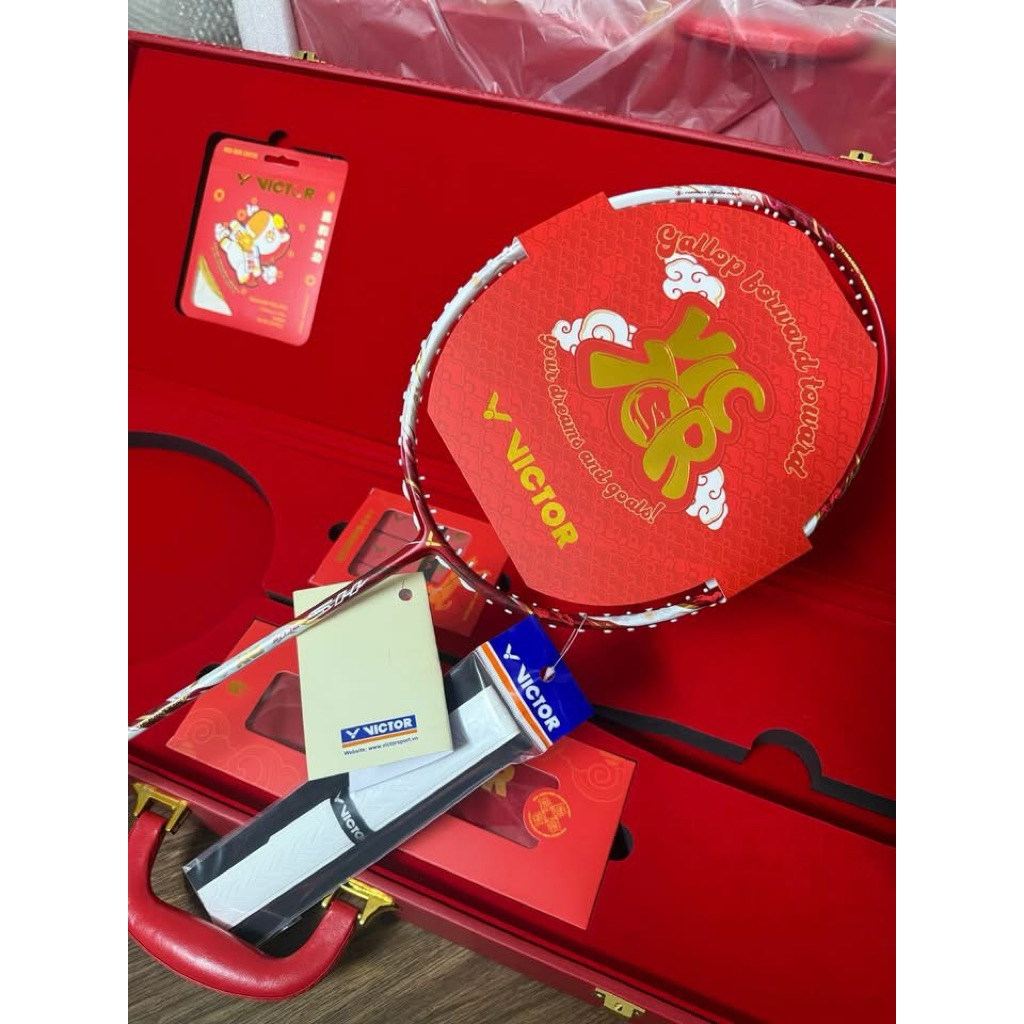 Vợt cầu lông Victor Auraspeed HS Plus phiên bản CNY limited cho tết nguyên đán 2026, siêu phẩm bom t