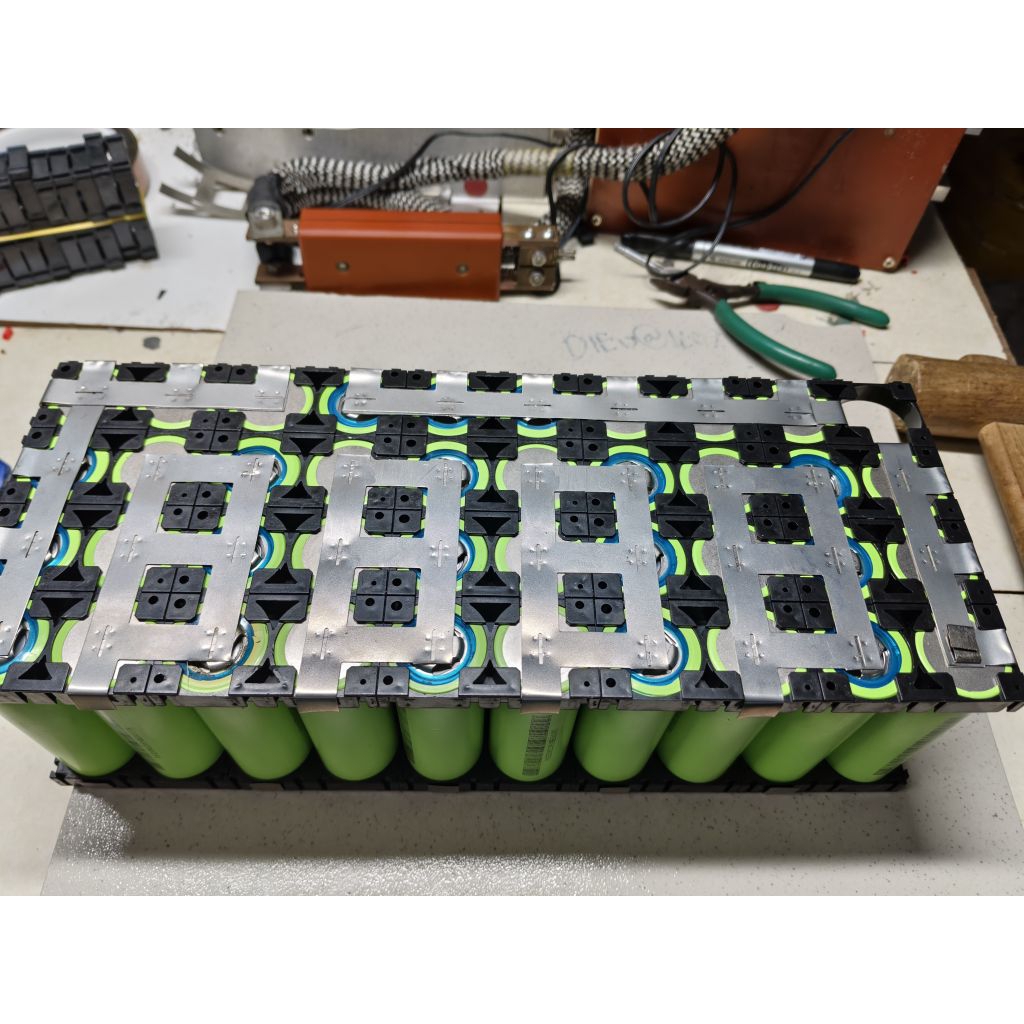 khung pin 26800, 26650