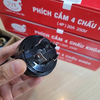 Phích cắm điện Locking 4 chấu JY-7420