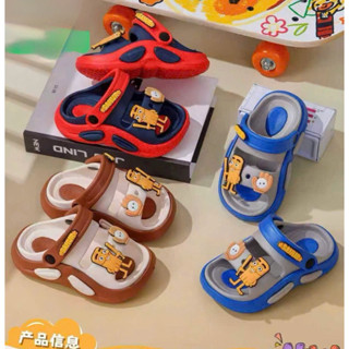 Giày Dép Trẻ Em Hình Nhân Vật Màu Xanh Đỏ – Dễ Thương, Êm Chân Giày đế cong 2 quai tungtung siêu bự