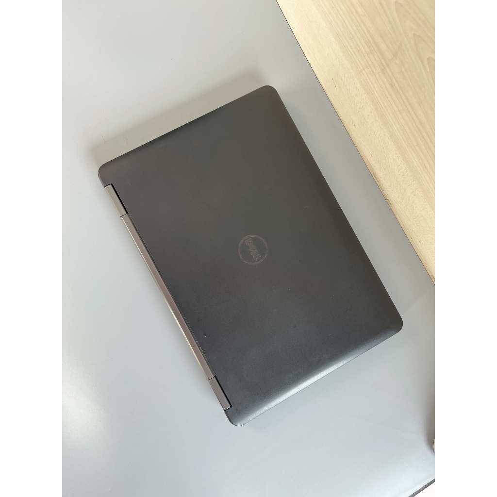 Laptop Dell Latitude E5440 i7 Gen 4 GT720 8GB 120GB 14" HD Plus pin 2-3h