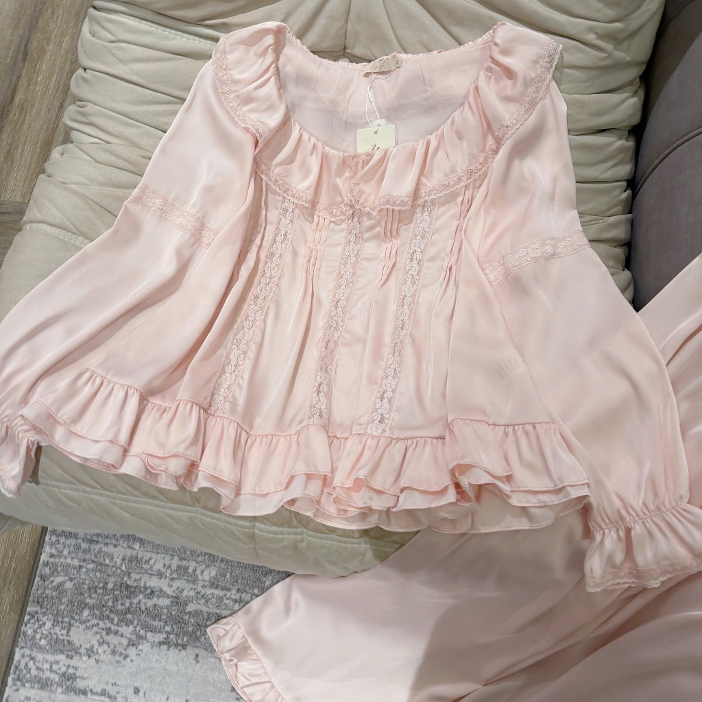 Bộ ngủ lụa hàn tiểu thư phối ren bèo điệu SP1971