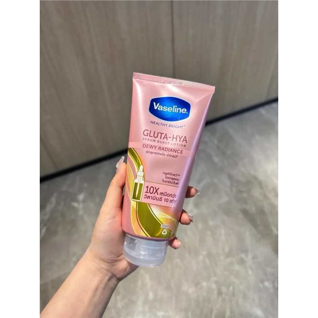 Vaseline Hồng 70x 300ml