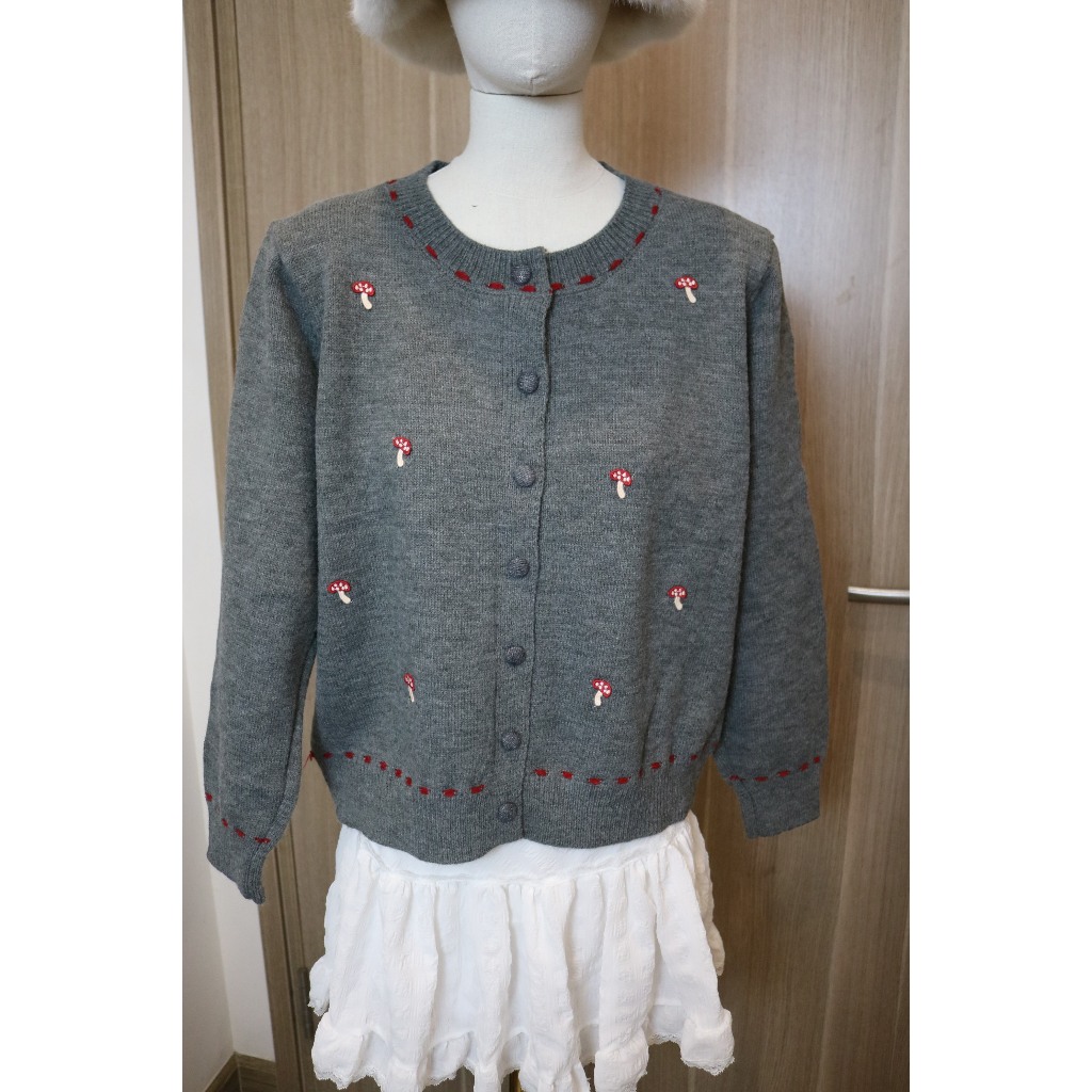 [SẴN|XẢ KHO] Áo cardigan thêu logo nấm 𝒀𝒖𝒎𝒎𝒚 dễ thương, Áo len cổ tròn phong cách Hàn Quốc AL48 | BigBuy360 - bigbuy360.vn