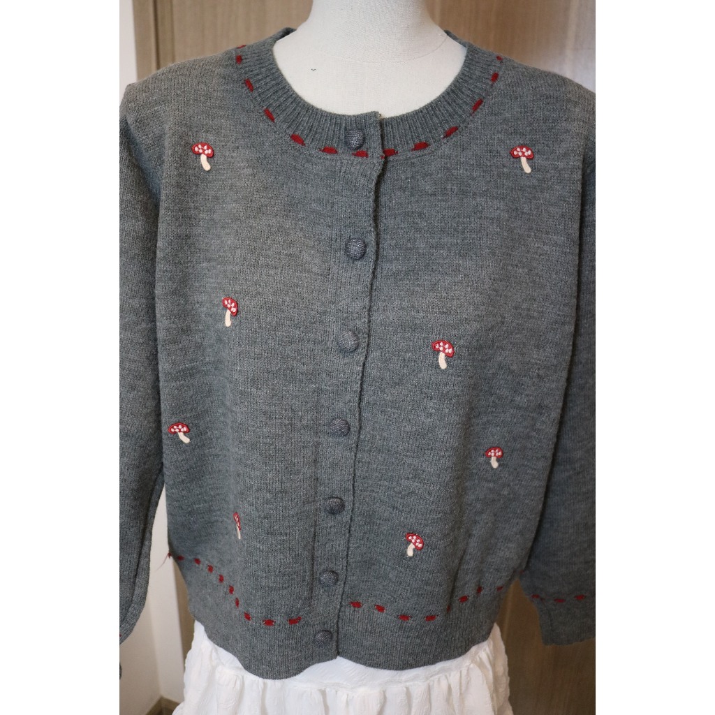 [SẴN|XẢ KHO] Áo cardigan thêu logo nấm 𝒀𝒖𝒎𝒎𝒚 dễ thương, Áo len cổ tròn phong cách Hàn Quốc AL48 | BigBuy360 - bigbuy360.vn