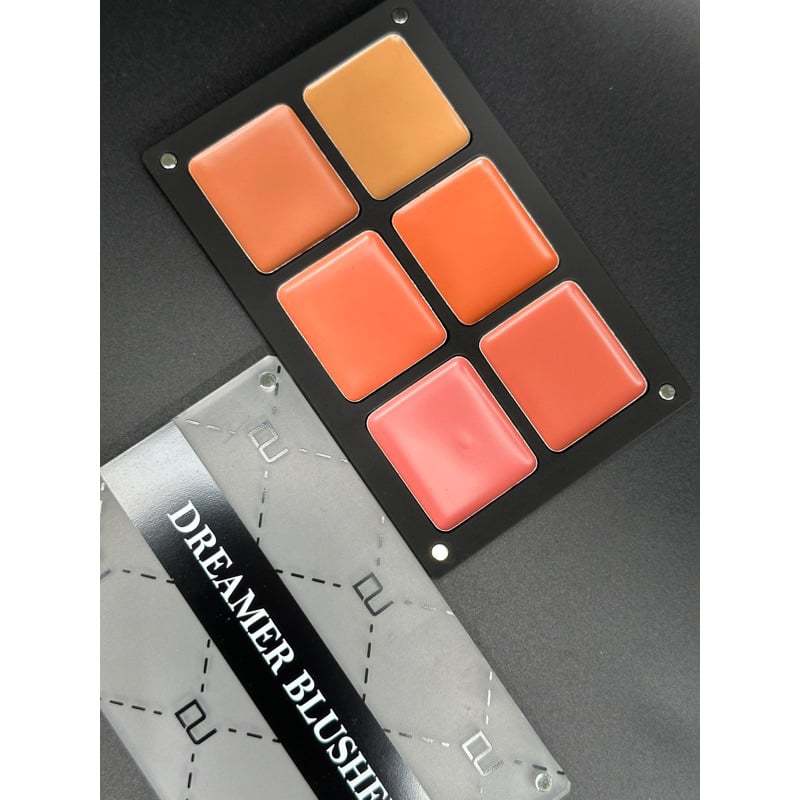Bảng má kem Dreamer Umi Dreamer Blusher 6 ô