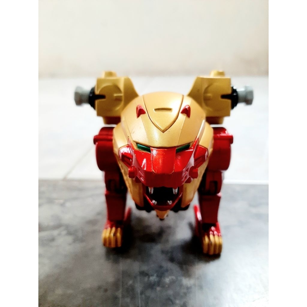 Siêu nhân Gaoranger DX Gao sư tử.