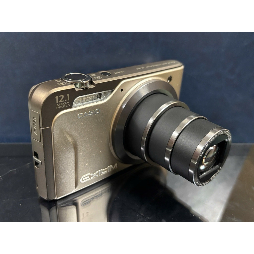 Máy ảnh CASIO EXILIM EX-H10