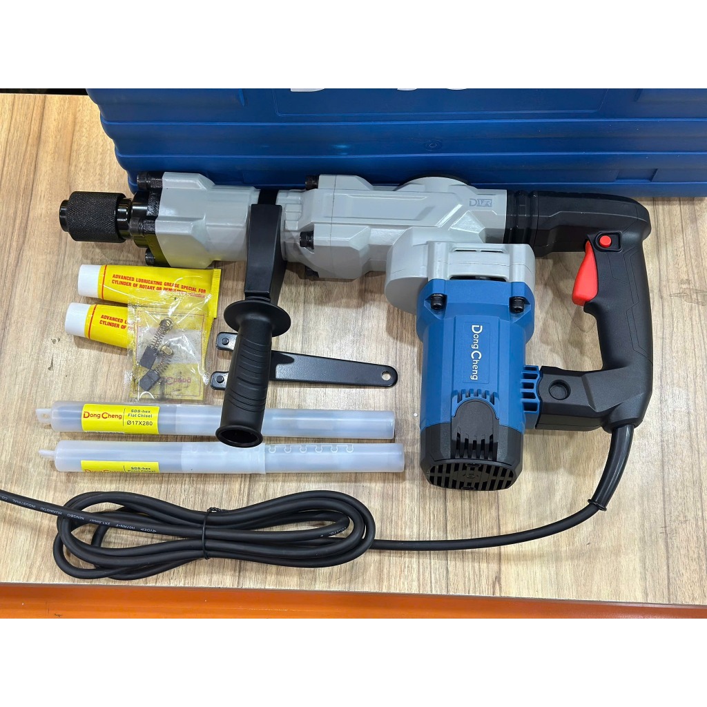 Máy đục bê tông 17mm Dongcheng DZG07-6 (1600 W)