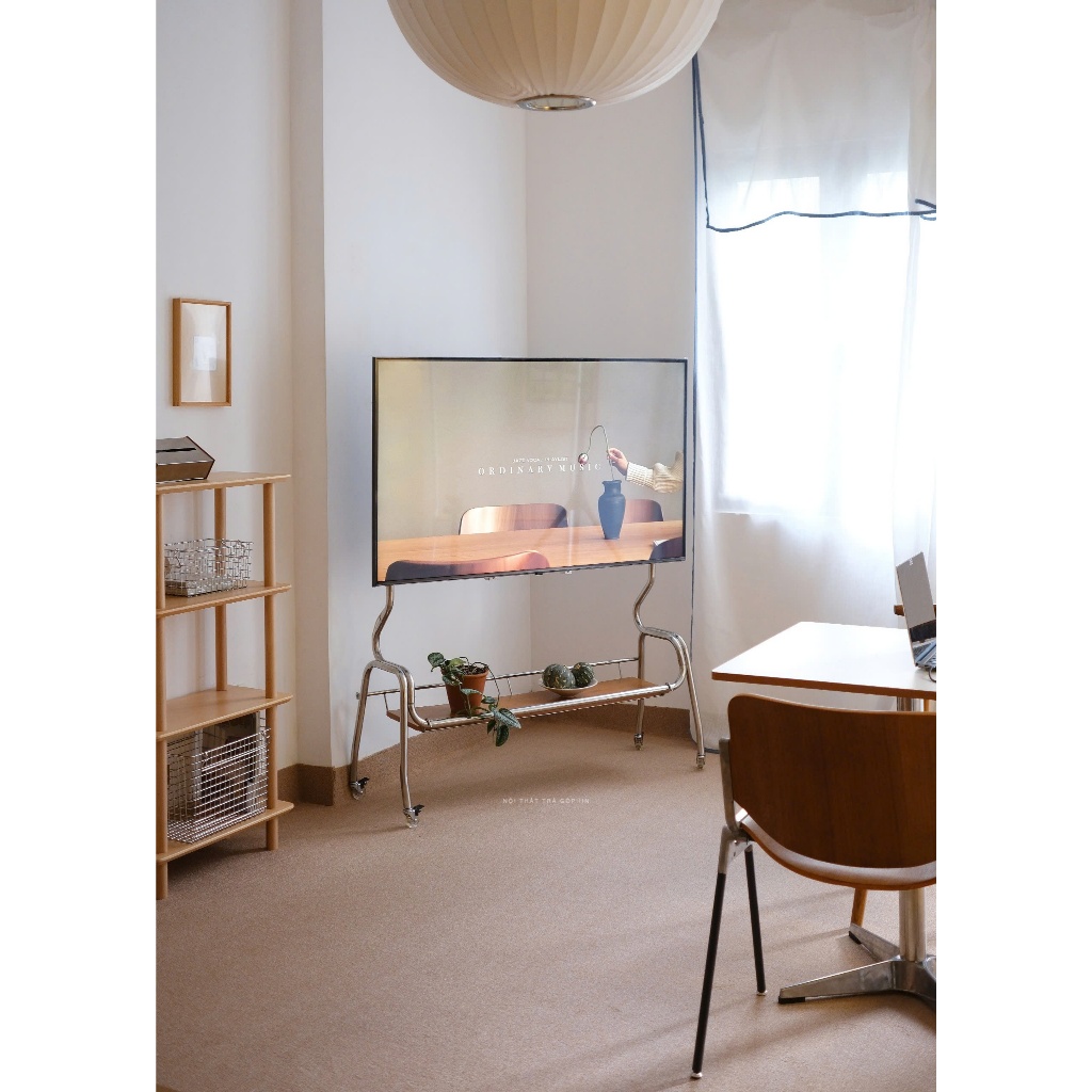 Kệ tv - 4 chân inox di động 43-70inch