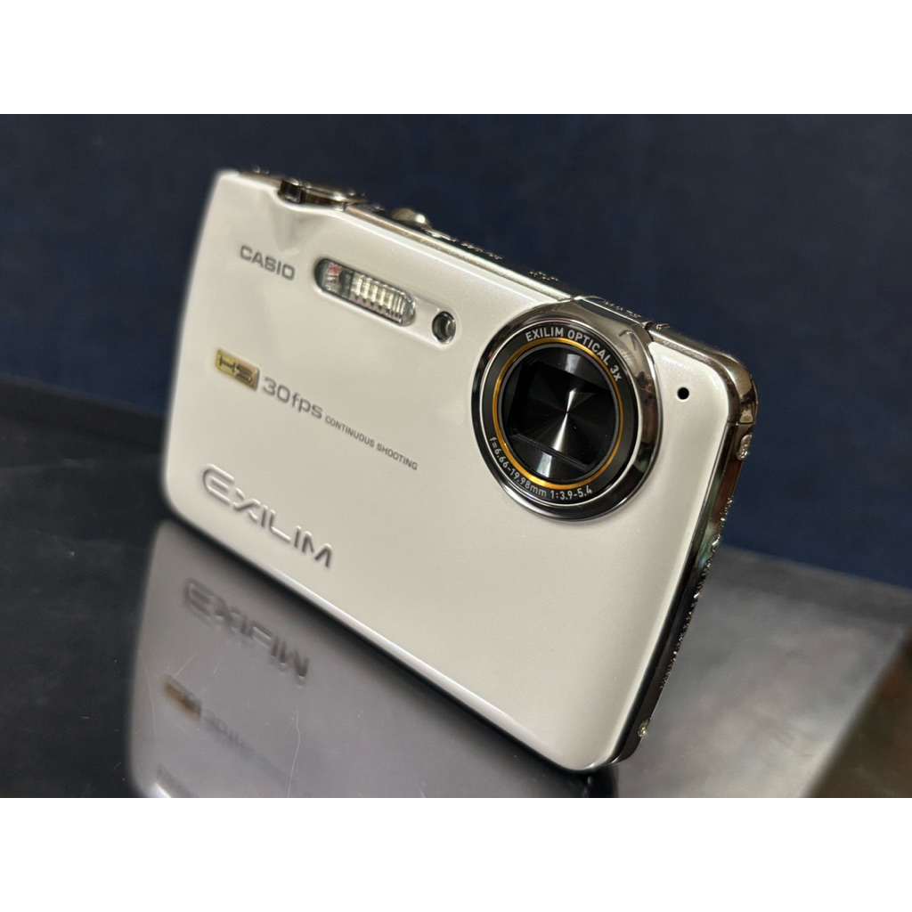 Máy ảnh CASIO EXILIM EX-FS10(full box)