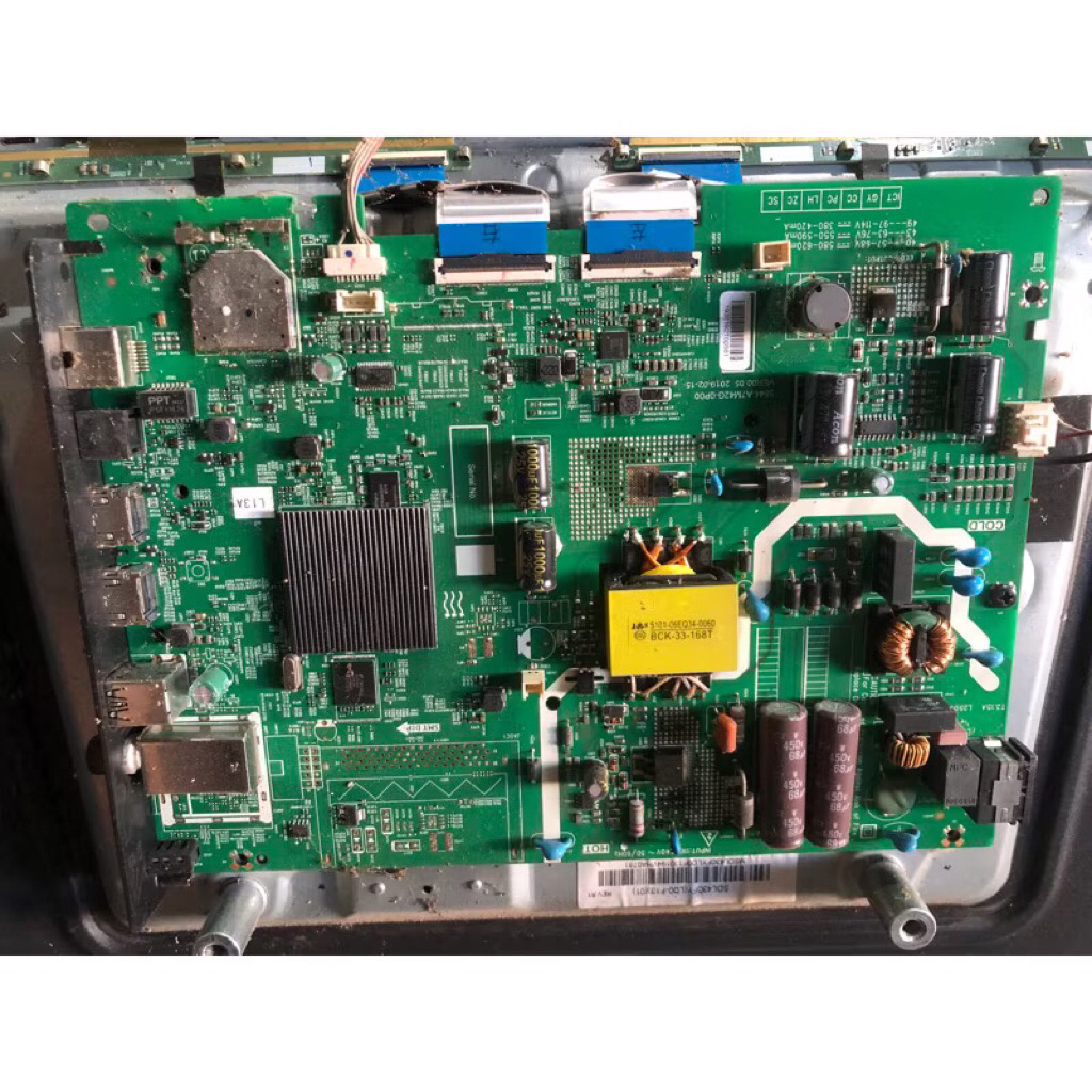 Bo tivi Skyworth 32/40/43……