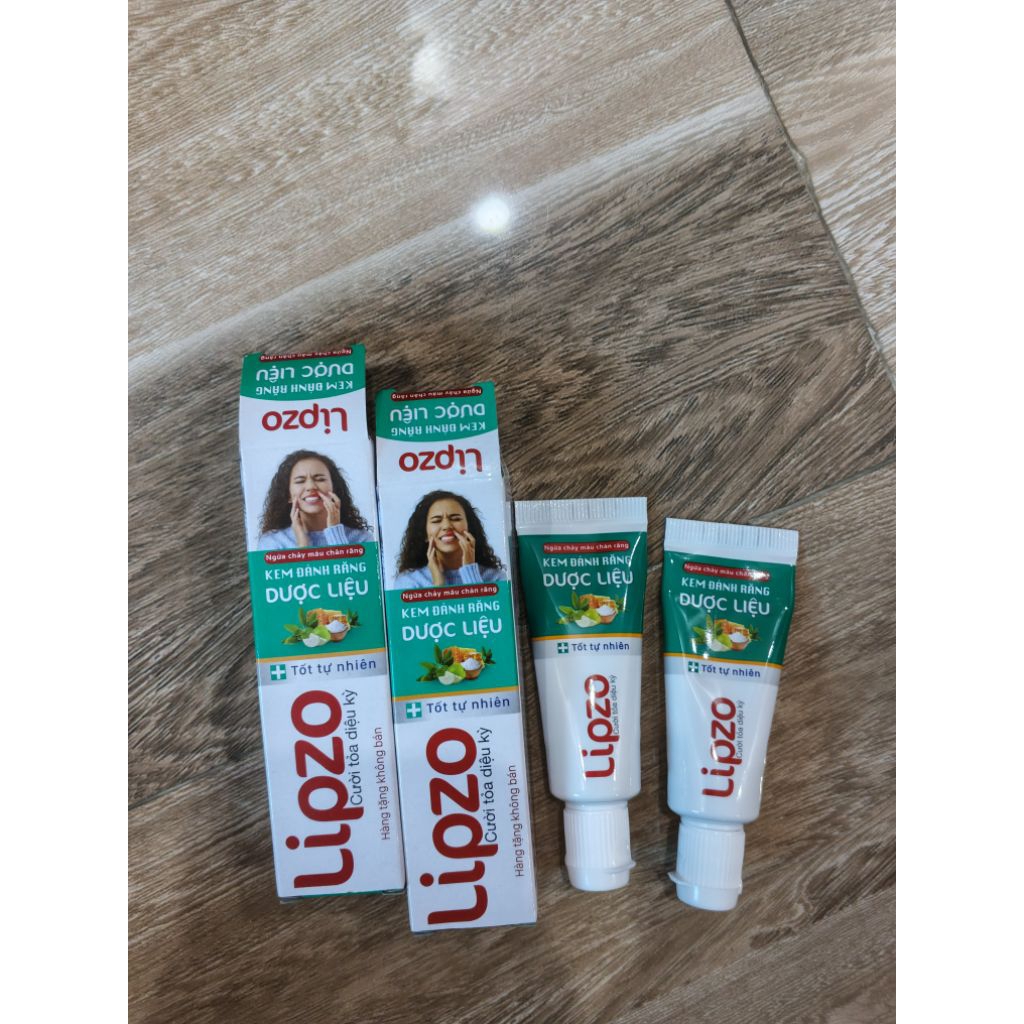 Kem đánh răng dược liệu Lipzo 19g(hàng chưa qua sử dụng)