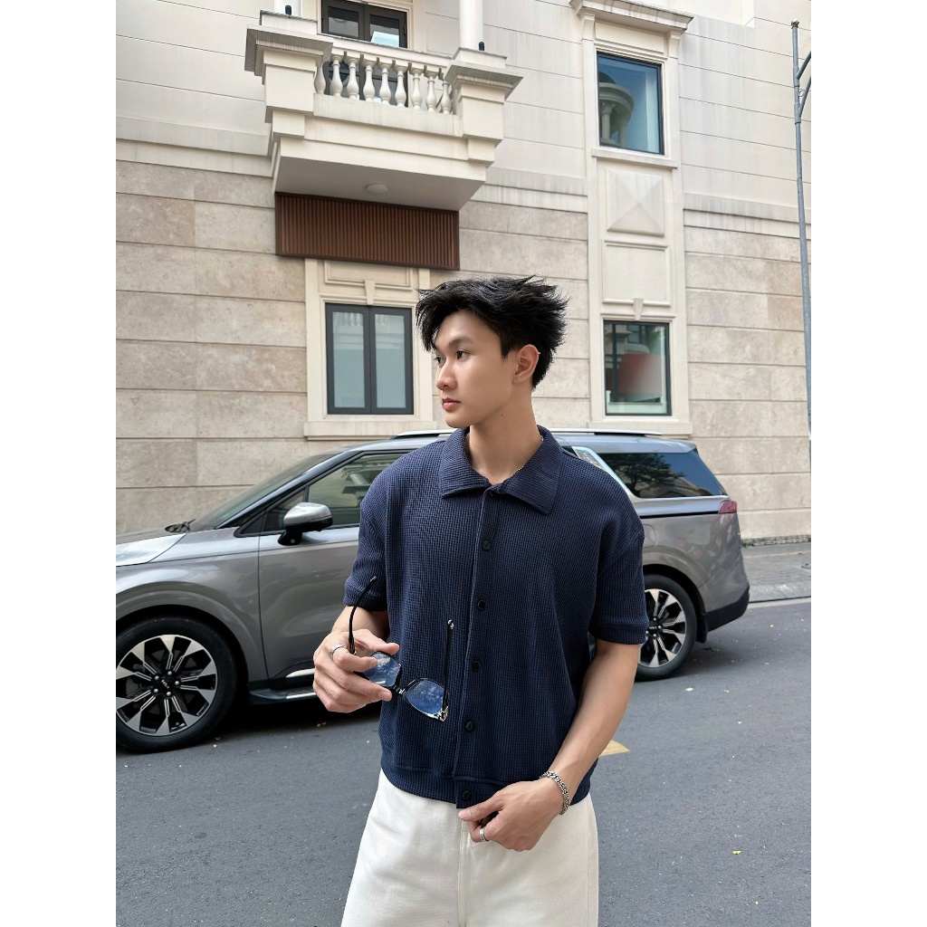 ÁO POLO WAFFLE FORM BOXY ĐEN STUDIO (  A20 ) | BigBuy360 - bigbuy360.vn