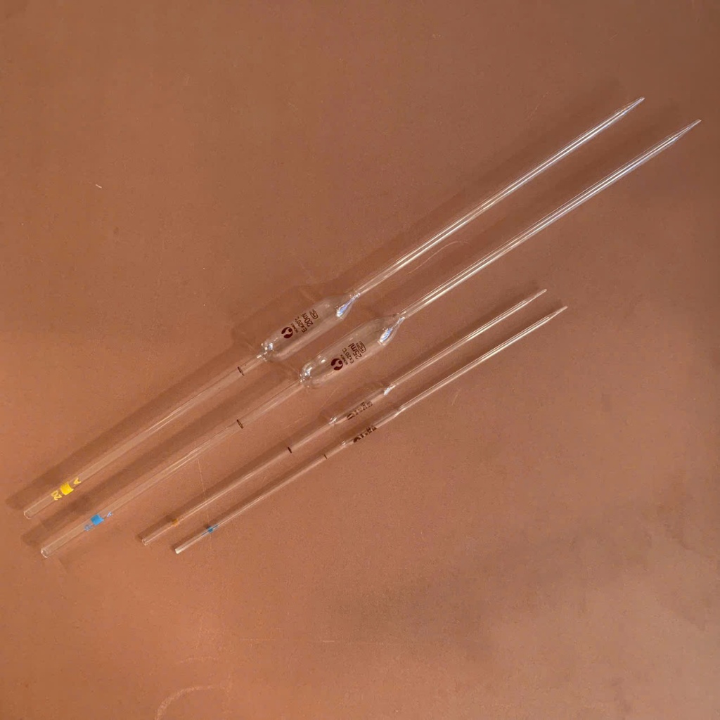 PIPET BẦU THỦY TINH