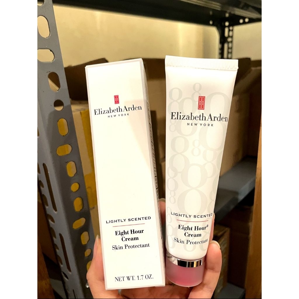 Son dưỡng môi Elizabeth Arden Eight Hour cream