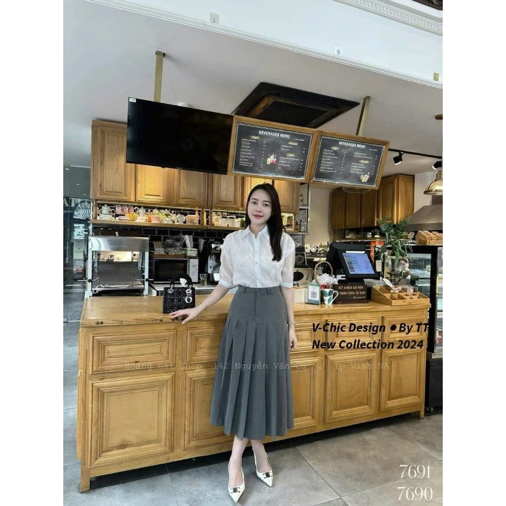 Set áo somi kiểu chân váy dài xếp ly về hàng Áo trắng chân váy xám - áo trắng chân váy đen . Form đẹ