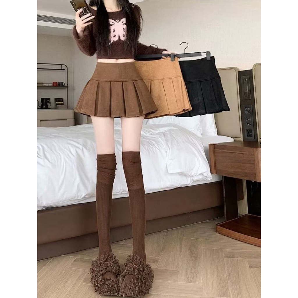 Chân Váy Da Lộn Dáng Ngắn Xếp Ly Bản To Có Quần Trong BIGSIZE | BigBuy360 - bigbuy360.vn