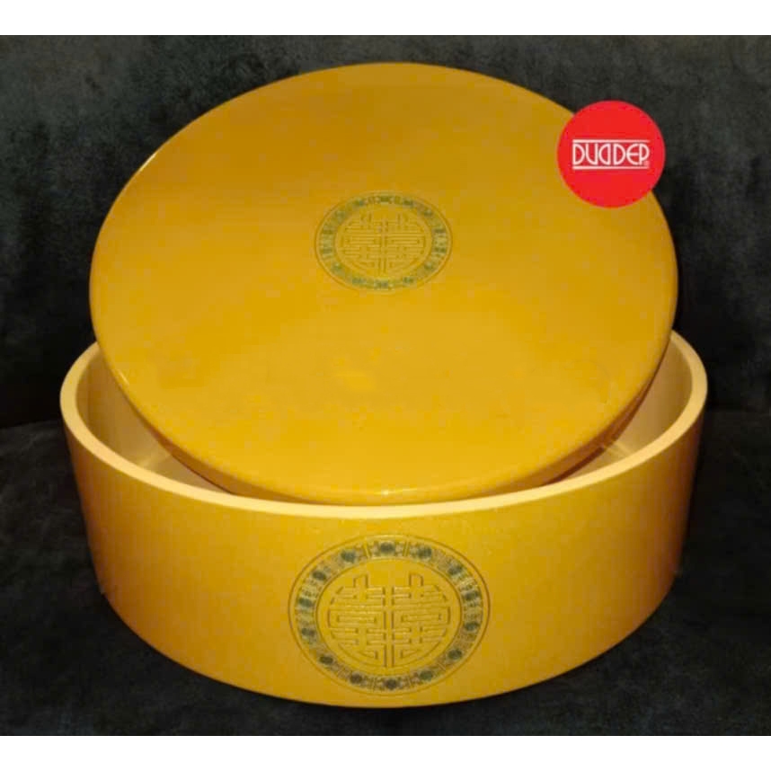 HỘP TRÁP GỖ SƠN MÀI ĐK 25CM CAO 9 CM ( TRÁP XIN DÂU) KÈM KHĂN PHỦ.