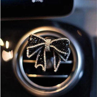 Hoa trà kèm sáp thơm gắn cửa gió điều hòa.Kẹp khuếch tán sáp thơm hình hoa trà sang trọng.Sáp thơm khử mùi ô tô