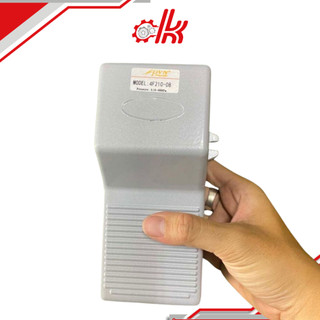 Van Đạp Chân Khí Nén 5/2 4F210-08 - Van Đảo Chiều Xy Lanh Bằng Chân Ren 1/4" (13mm)