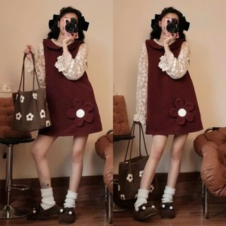 Váy Dạ Tết  Đỏ Ba Lỗ Cổ Sen Đính Hoa Dưới Gấu Chất Dạ Mềm Xinh Xắn Thời Trang Cho Nữ_Không kèm áo trong
