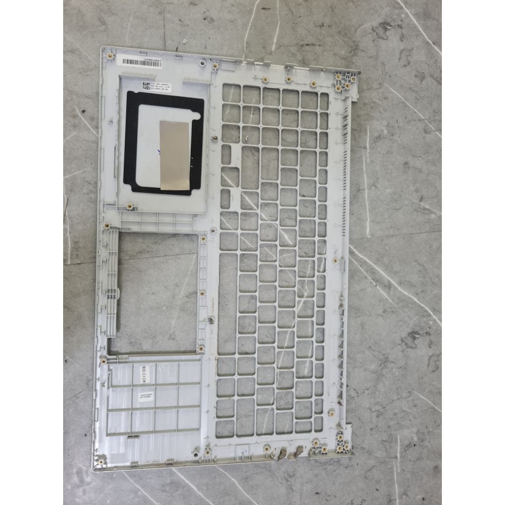 mặt C asus vivobook A515E