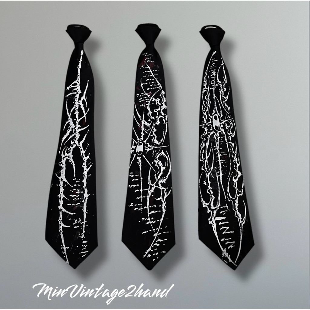 Cà vạt custom phong cách y2k, cà vạt họa tiết siêu chất