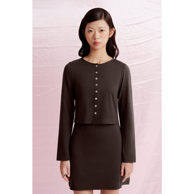 LIBÉ WORKSHOP - Áo cardigan tay dài dáng lửng màu nâu 7416
